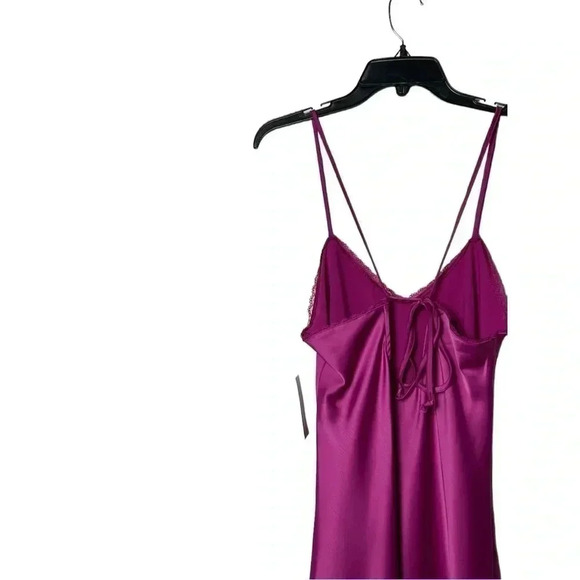 1683. WILD FABLE MINI LENGTH SLIP DRESS SIZE SMALL HOT PINK IN COLOR OPEN BACK - Picture 9 of 10